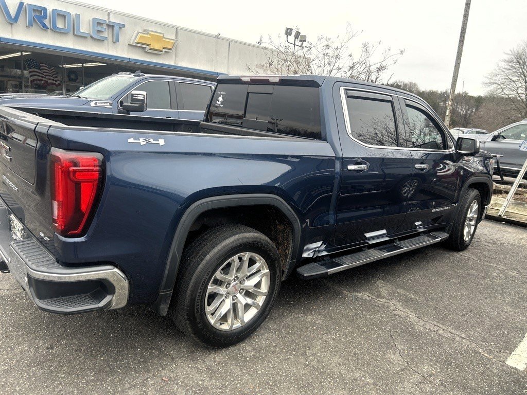 2019 GMC Sierra 1500 SLT's photo
