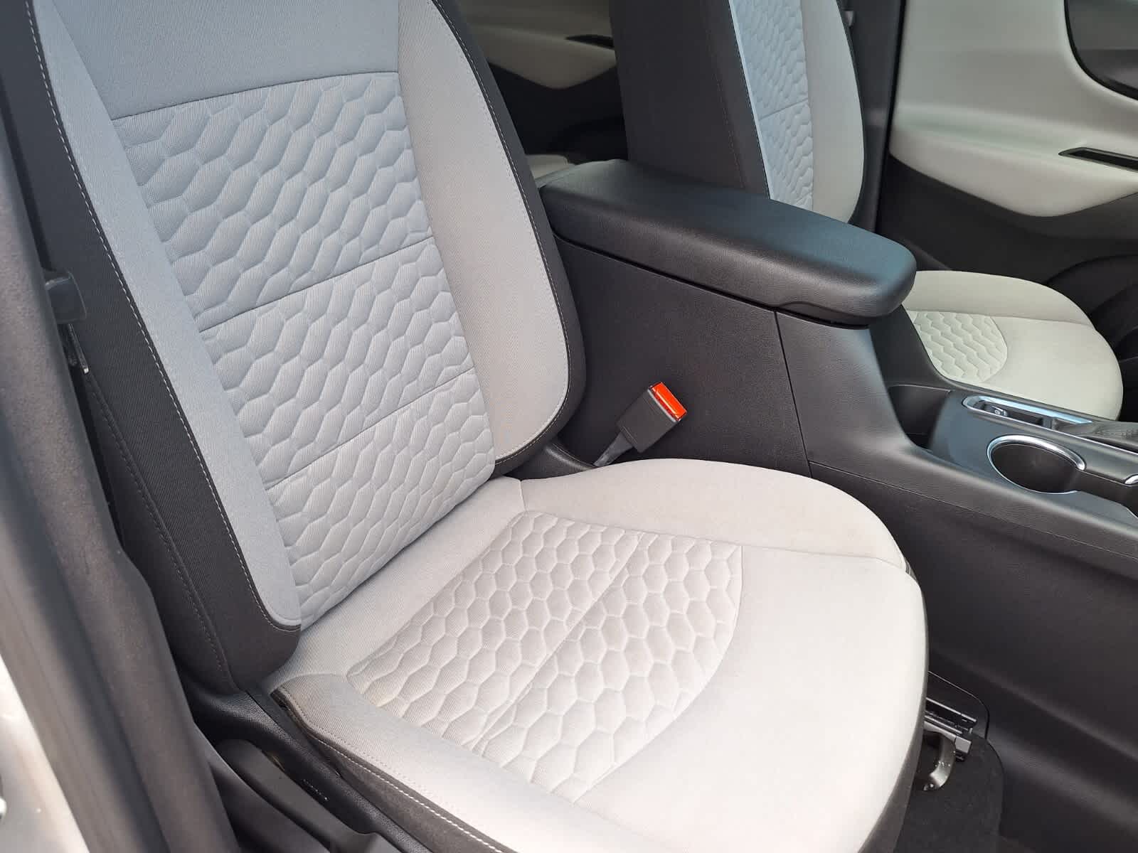 2019 Chevrolet Equinox LS photo 26