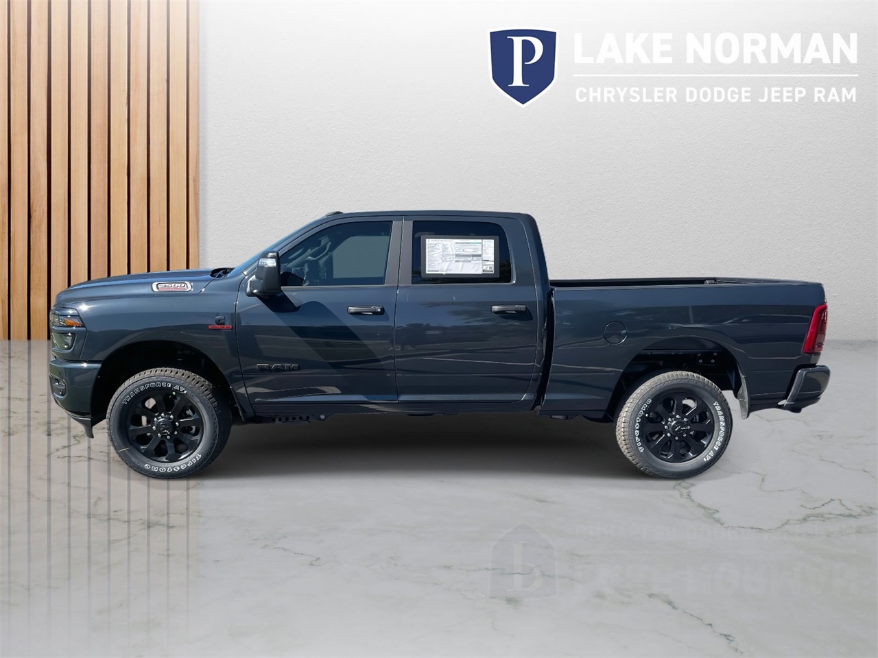 2026 Ram 2500 Big Horn photo 3