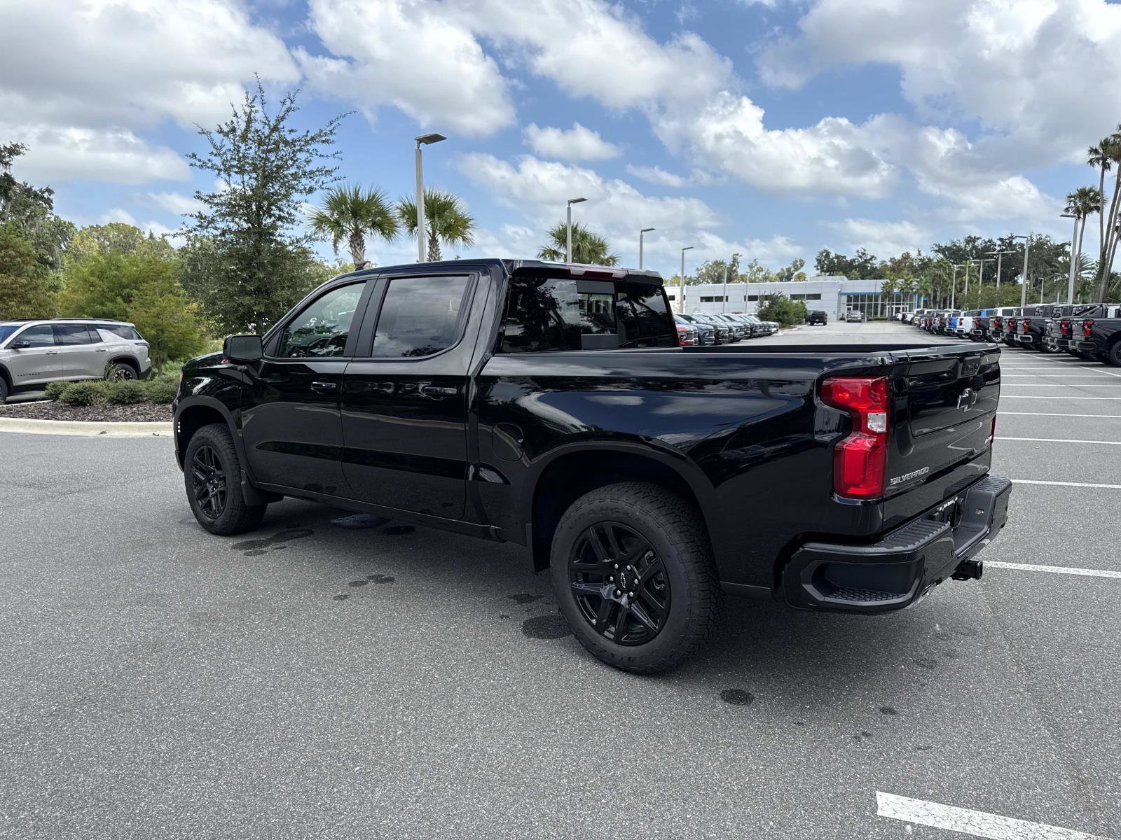 2026 Chevrolet Silverado 1500 RST photo 2
