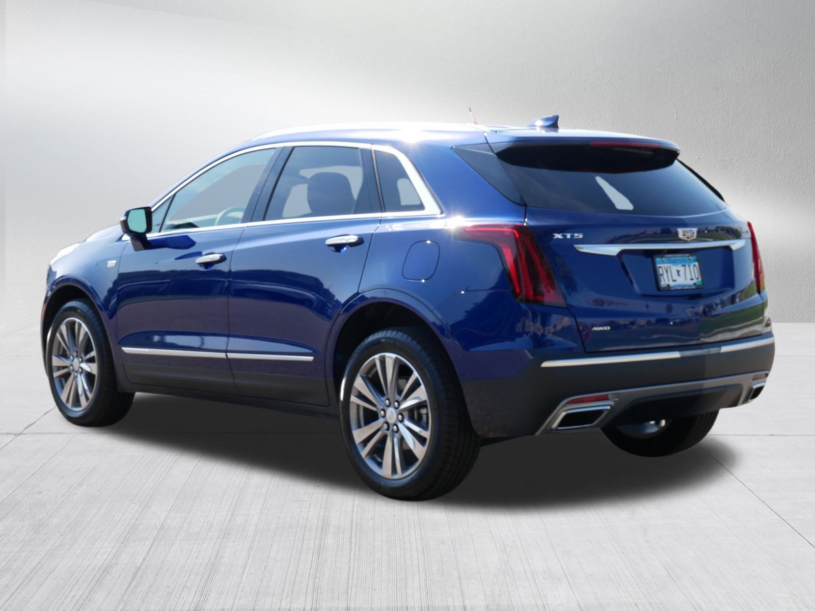 2025 Cadillac XT5 Premium Luxury photo 4