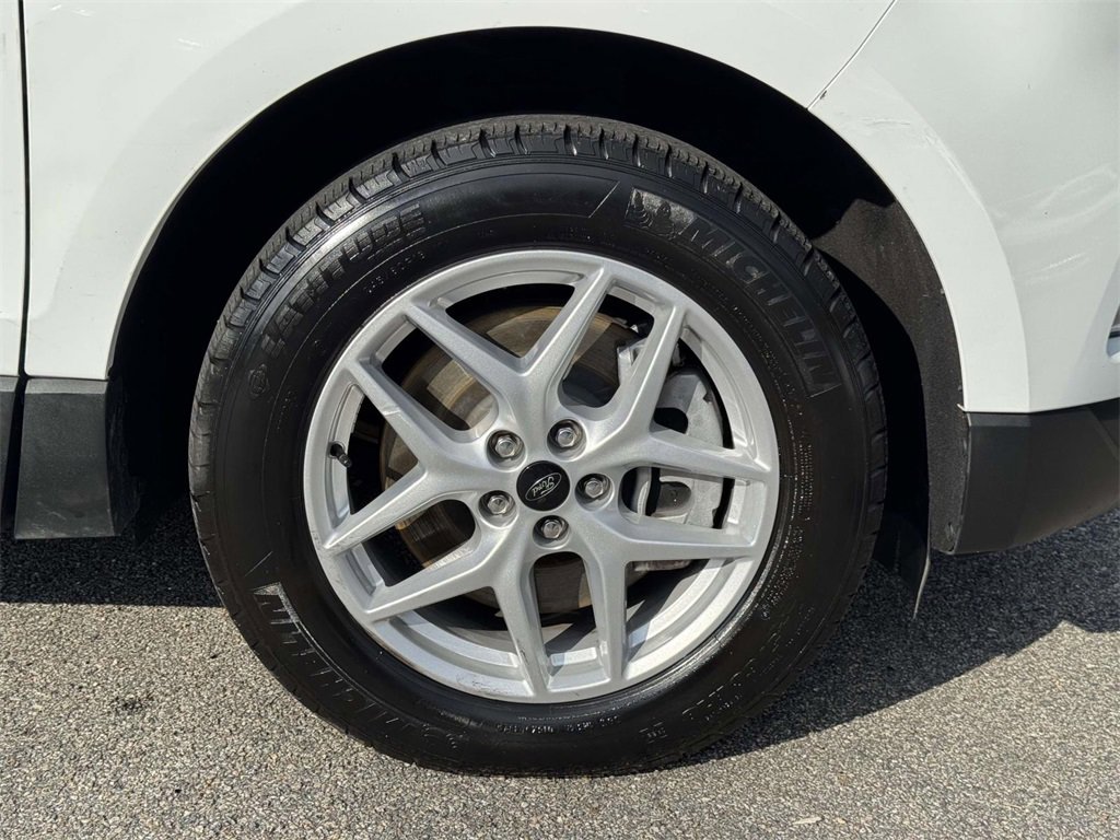 2024 Ford Edge SEL photo 22