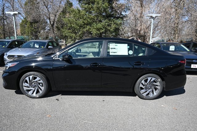 2025 Subaru Legacy Limited photo 8