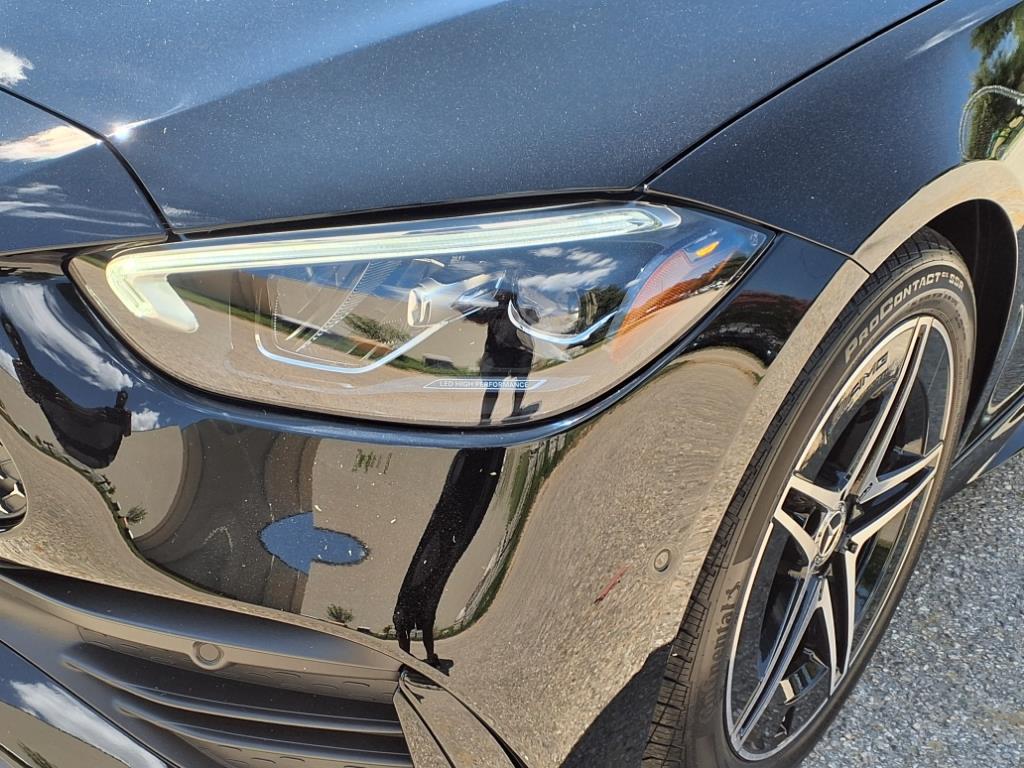 2025 Mercedes Benz C 300 4MATIC Sedan photo 3