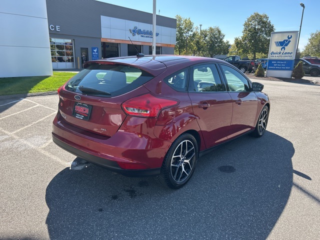 2017 Ford Focus SEL photo 7