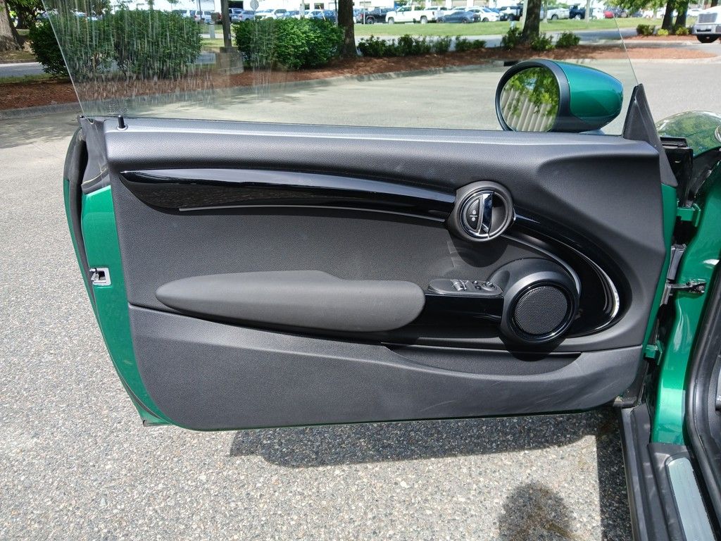2024 Mini Cooper Hardtop S photo 21