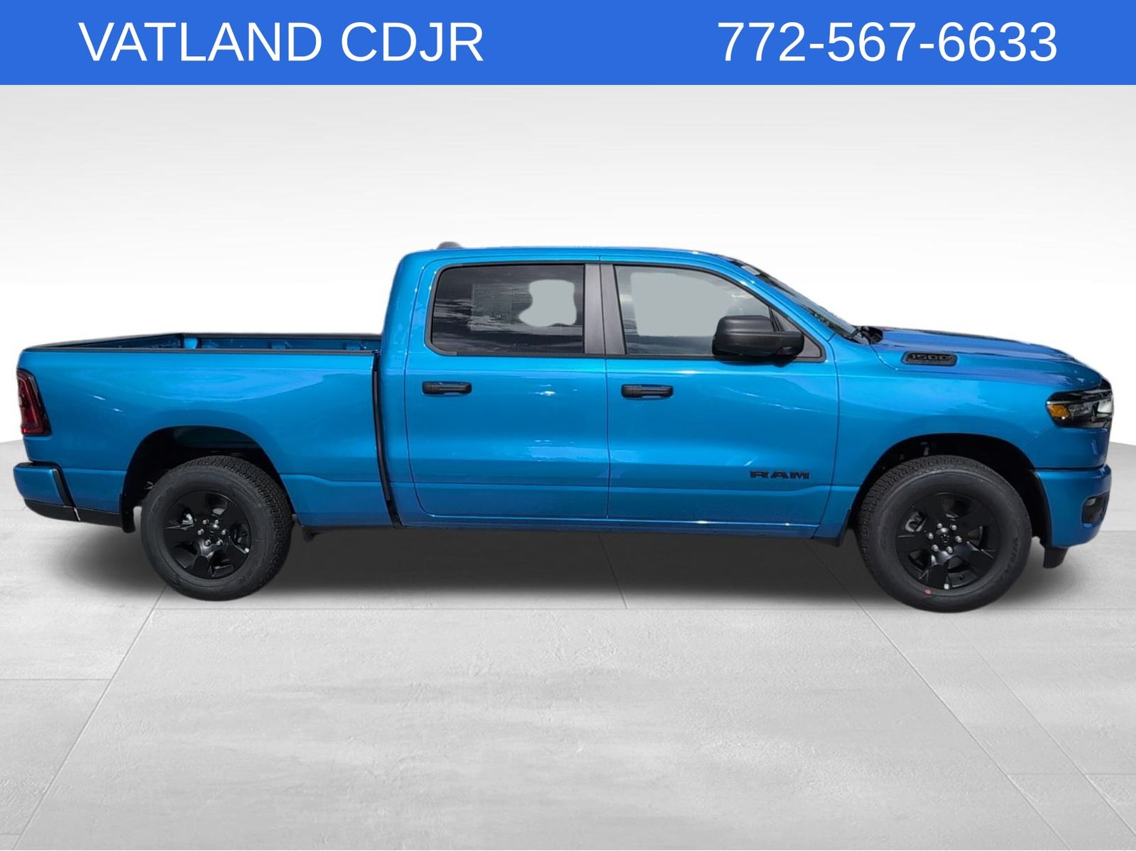 2025 Ram 1500 Tradesman photo 3