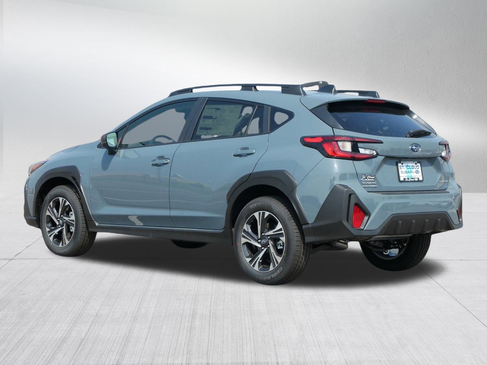 2025 Subaru Crosstrek Premium photo 3