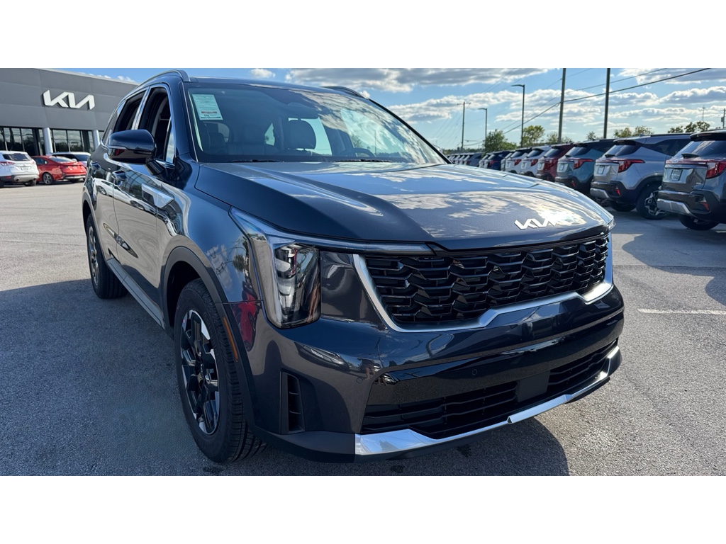 2026 Kia Sorento S's photo