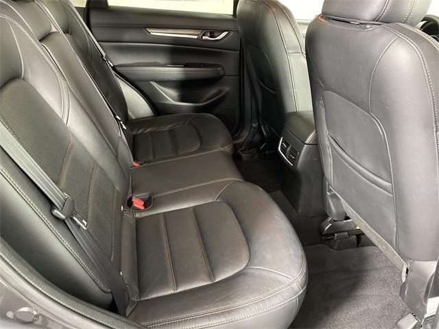 2017 Mazda CX-5 Grand Touring Select photo 11