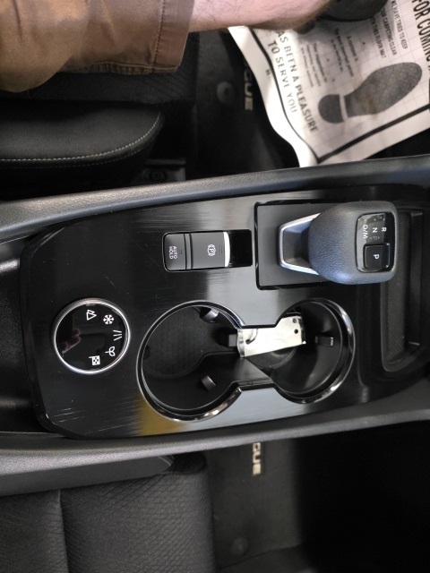 2024 Nissan Rogue SV photo 18