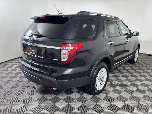 2015 Ford Explorer XLT photo 6