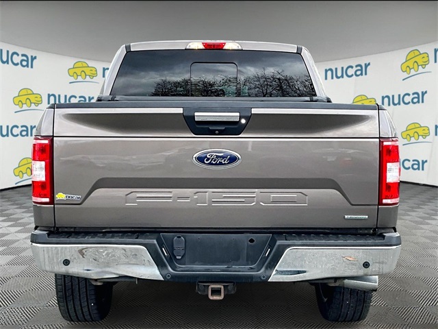 2018 Ford F-150 XLT photo 2