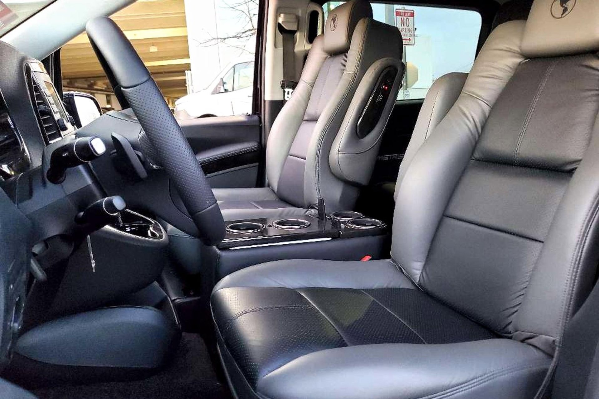 2023 Mercedes Benz Metris Passenger Van photo 43