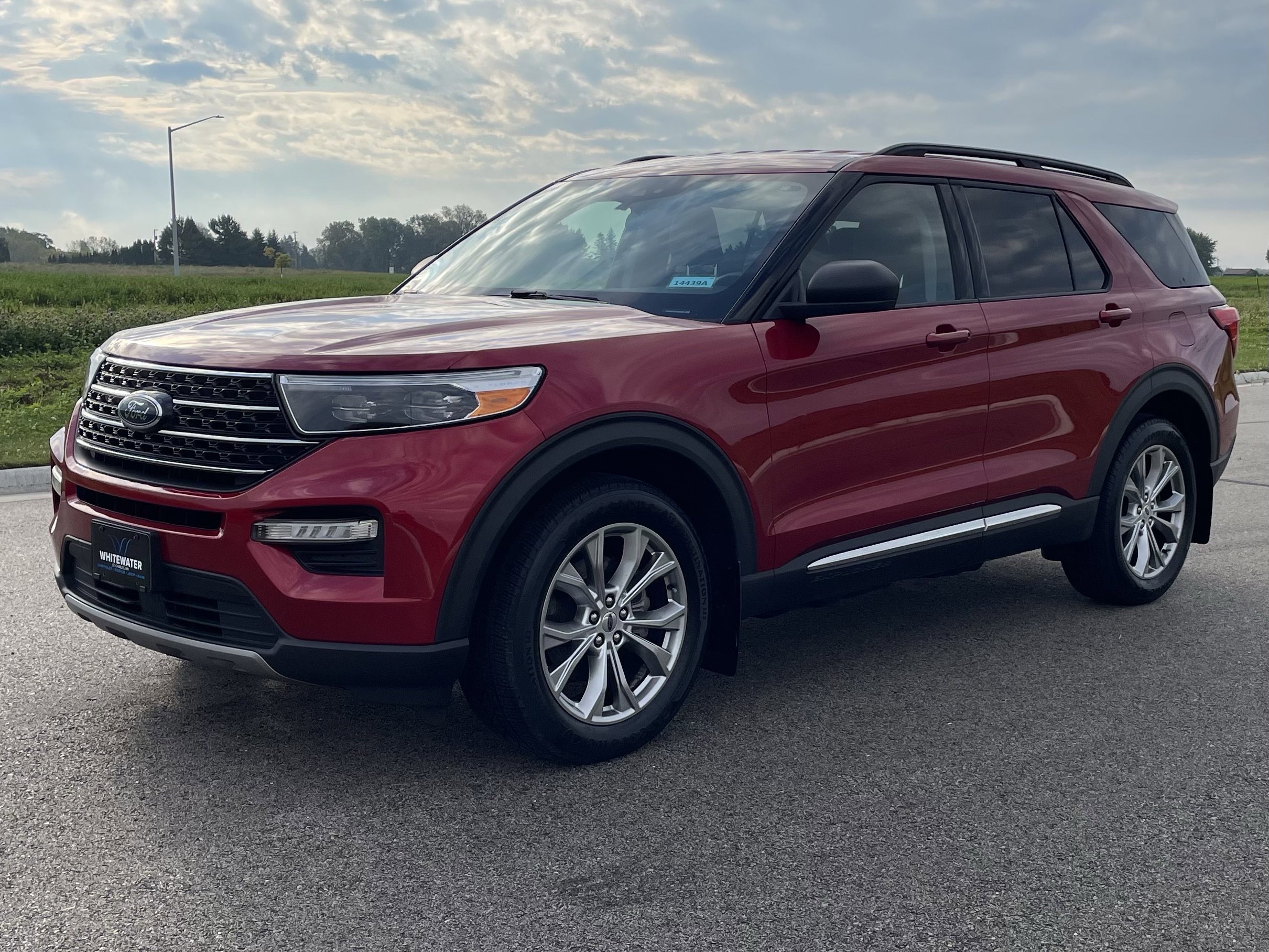 Used 2021 Ford Explorer XLT with VIN 1FMSK8DH7MGA82822 for sale in Saint Charles, Minnesota