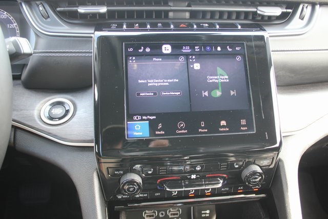 2021 Jeep Grand Cherokee Limited photo 3