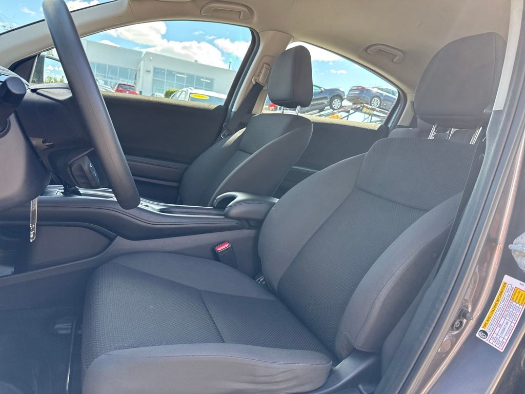 2022 Honda HR-V LX photo 6
