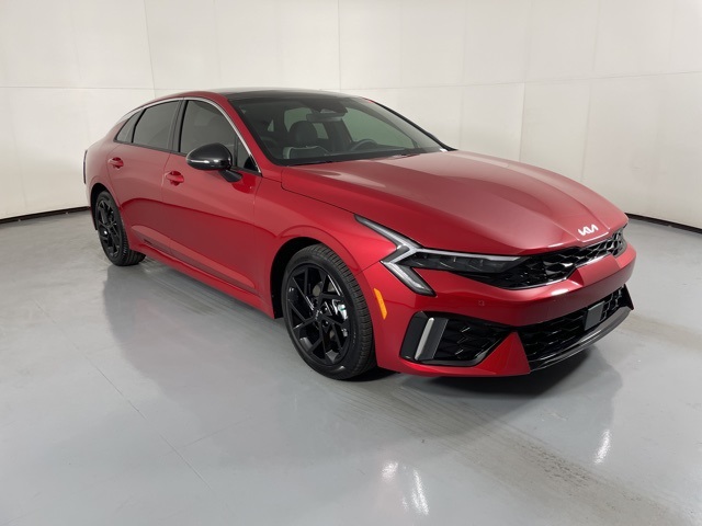 2026 Kia K5 GT-Line photo 2