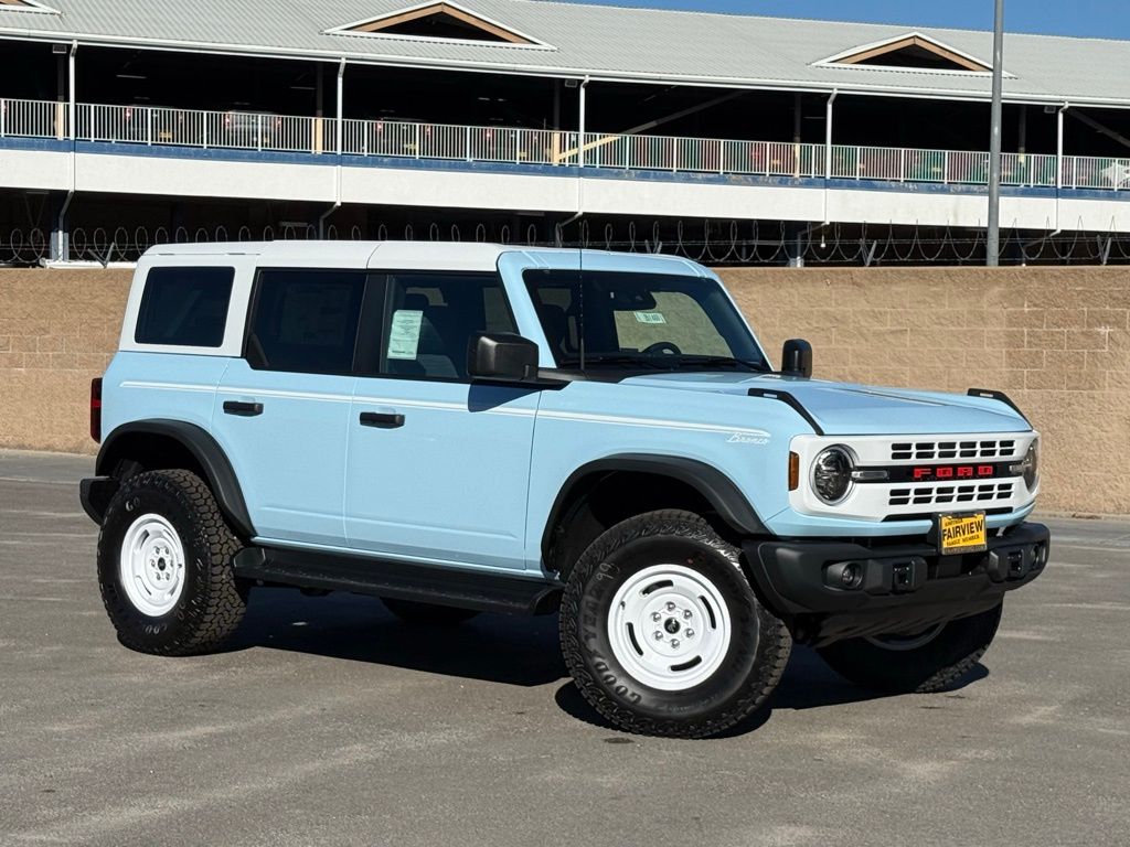2025 Ford Bronco 4-Door Heritage Editon's photo