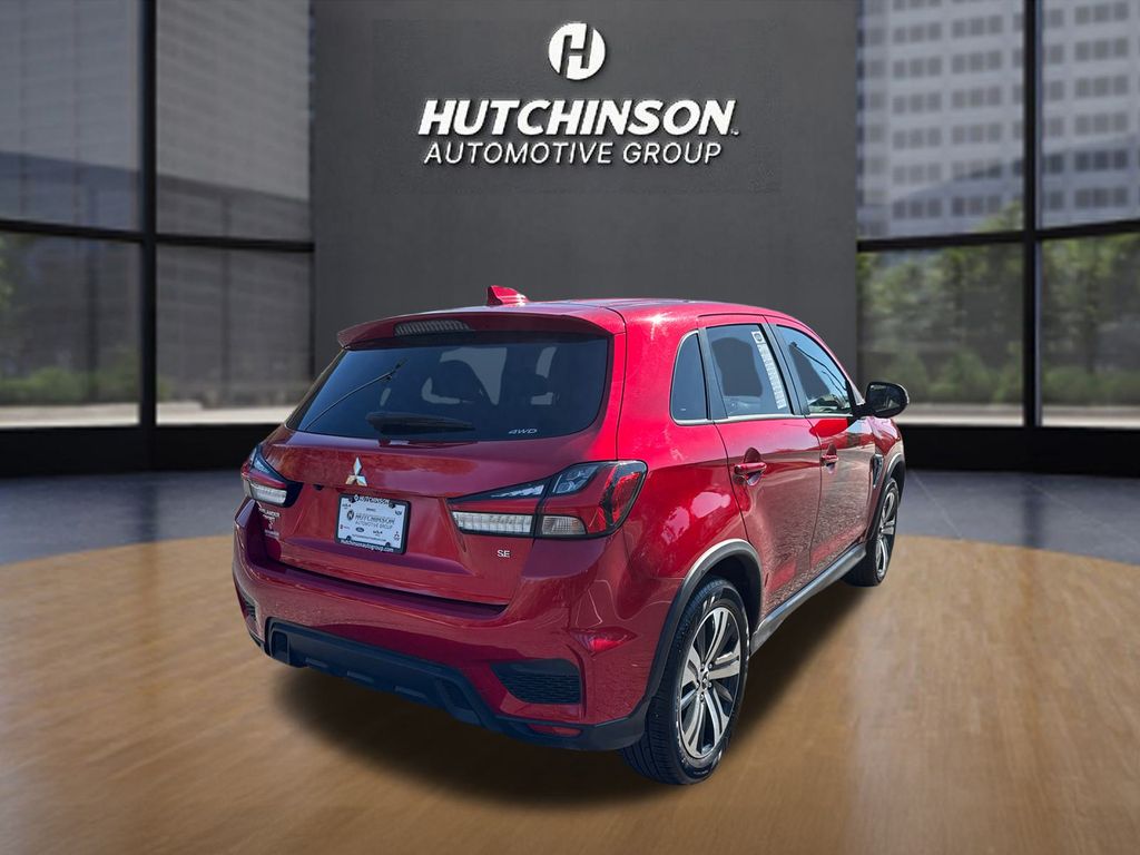 2024 Mitsubishi Outlander Sport ES photo 3
