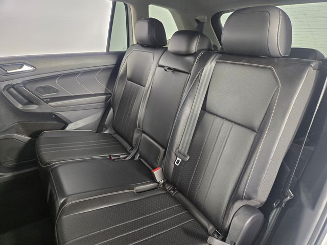 2024 Volkswagen Tiguan SE Sport photo 12