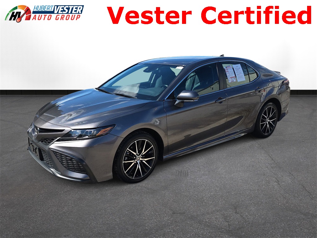 2023 Toyota Camry SE photo 2
