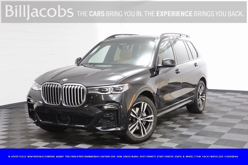 2021 BMW X7 40i's photo