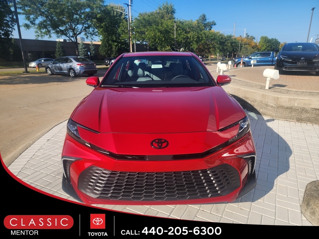 2026 Toyota Camry SE photo 2
