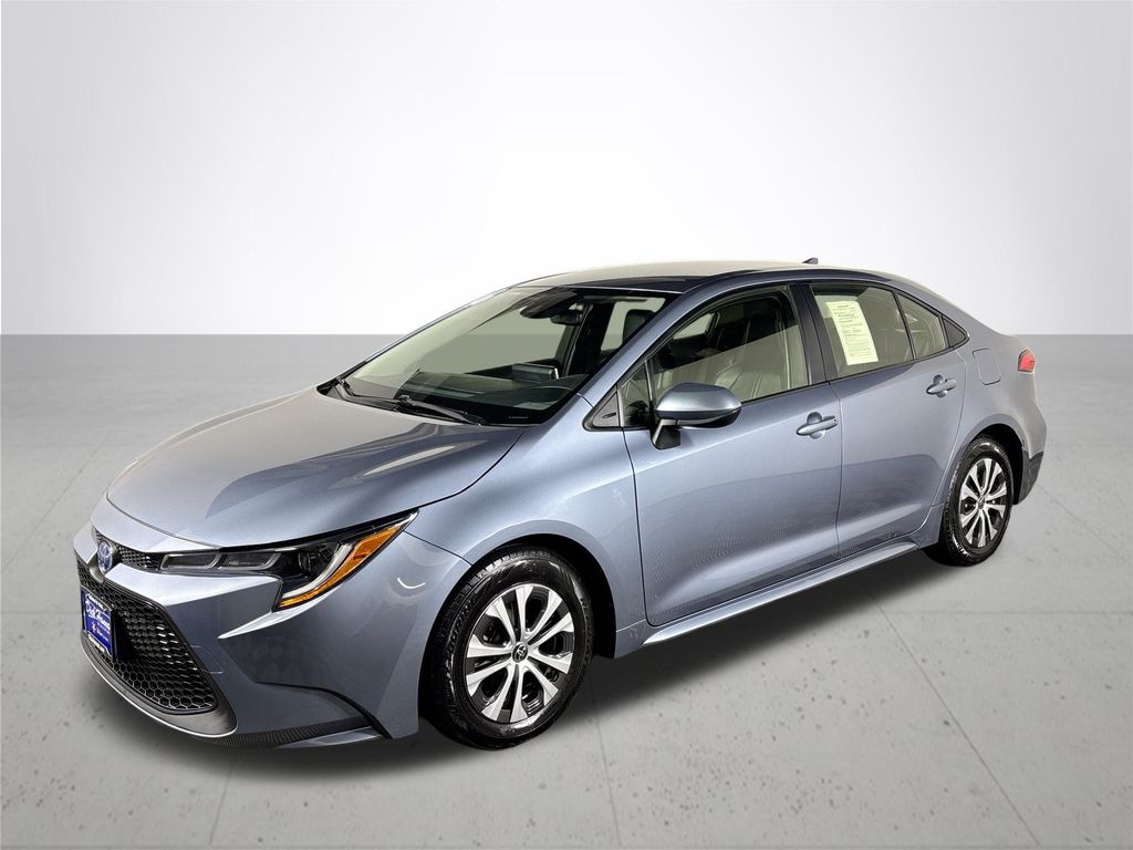 2022 Toyota Corolla Hybrid LE photo 2