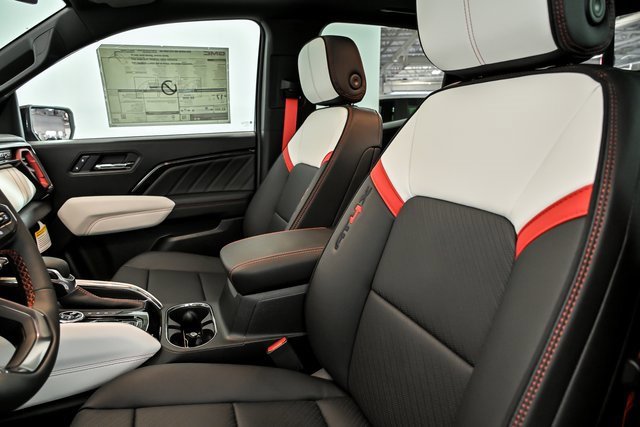 2026 Gmc Canyon AT4X photo 8