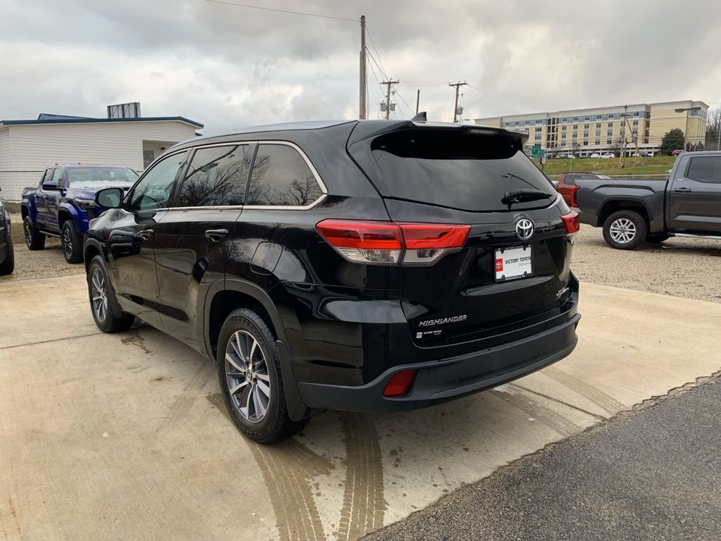 2018 Toyota Highlander XLE photo 3