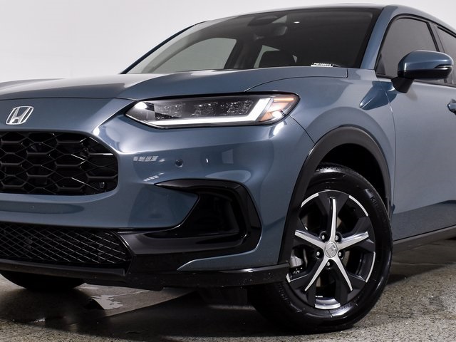 2025 Honda HR-V EX-L photo 2