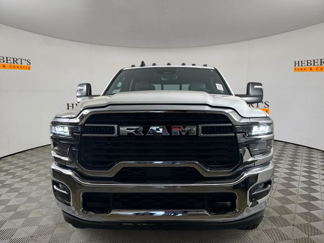2026 Ram 2500 Tradesman photo 2