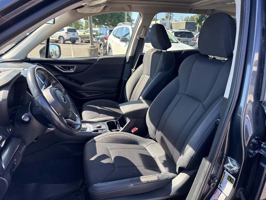 2019 Subaru Forester Premium photo 11