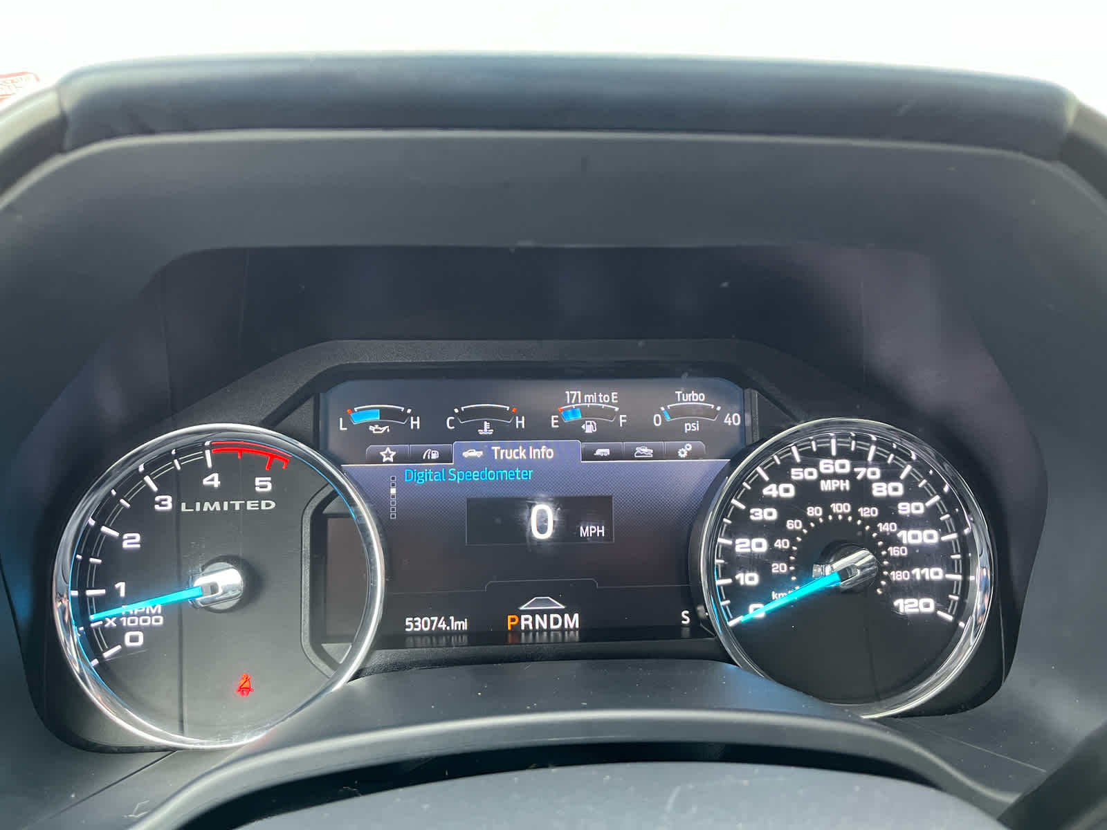 2022 Ford F-350 Limited photo 25