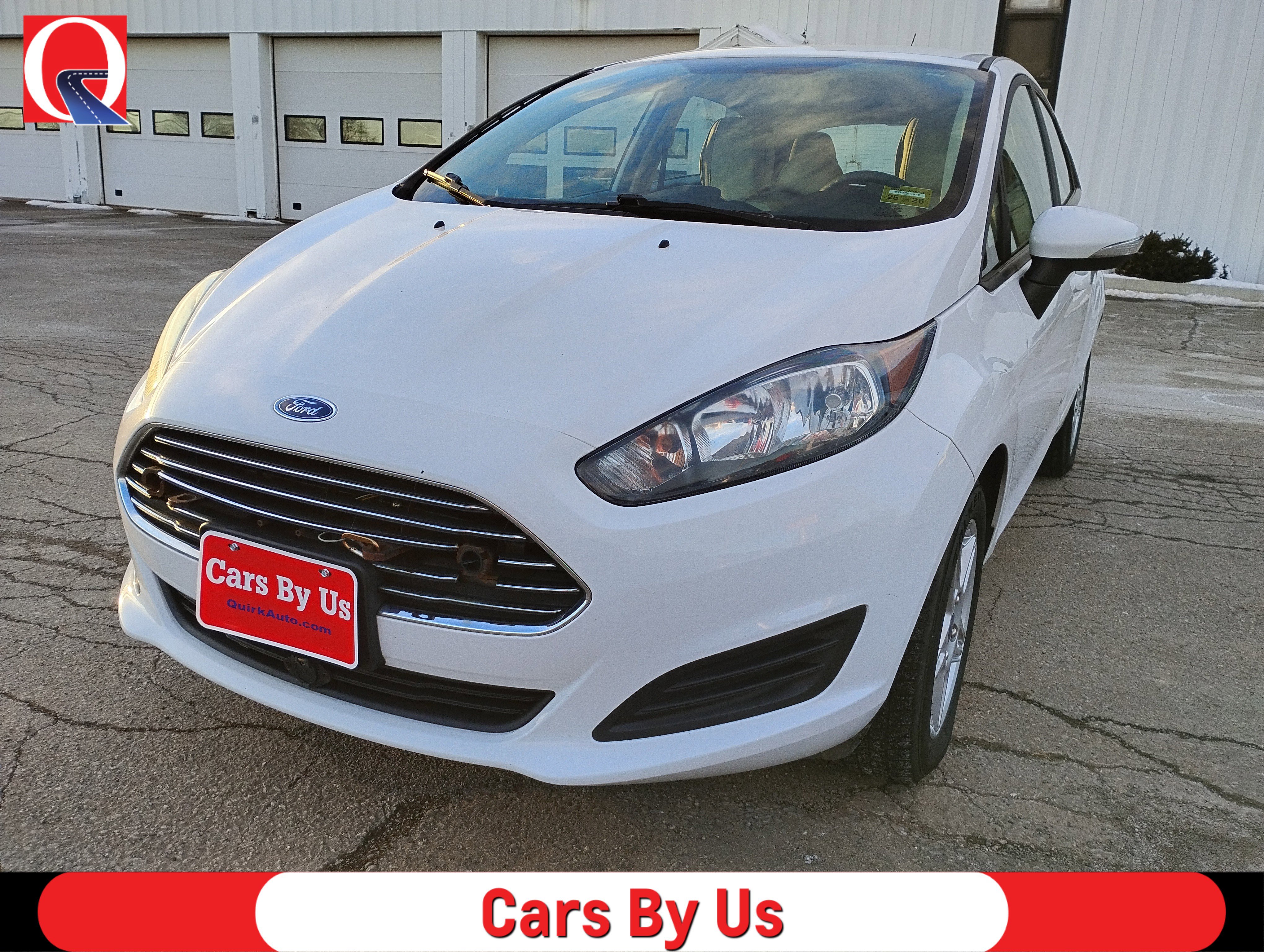 2019 Ford Fiesta SE's photo