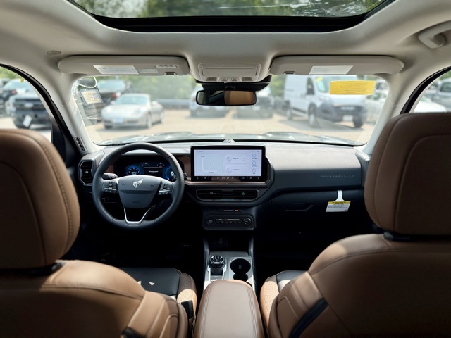2025 Ford Bronco Sport Outer Banks photo 27