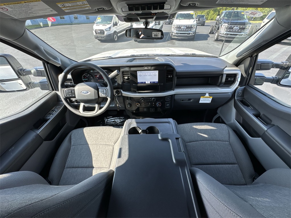 2026 Ford F-350 XL photo 21