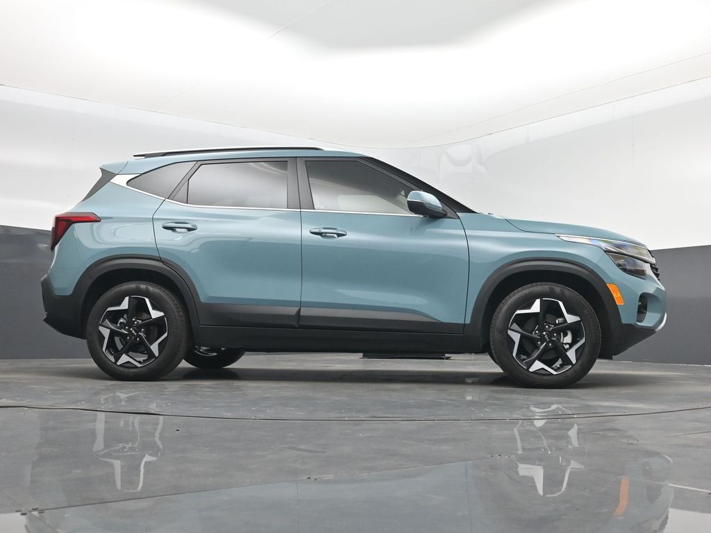 2024 Kia Seltos EX photo 41
