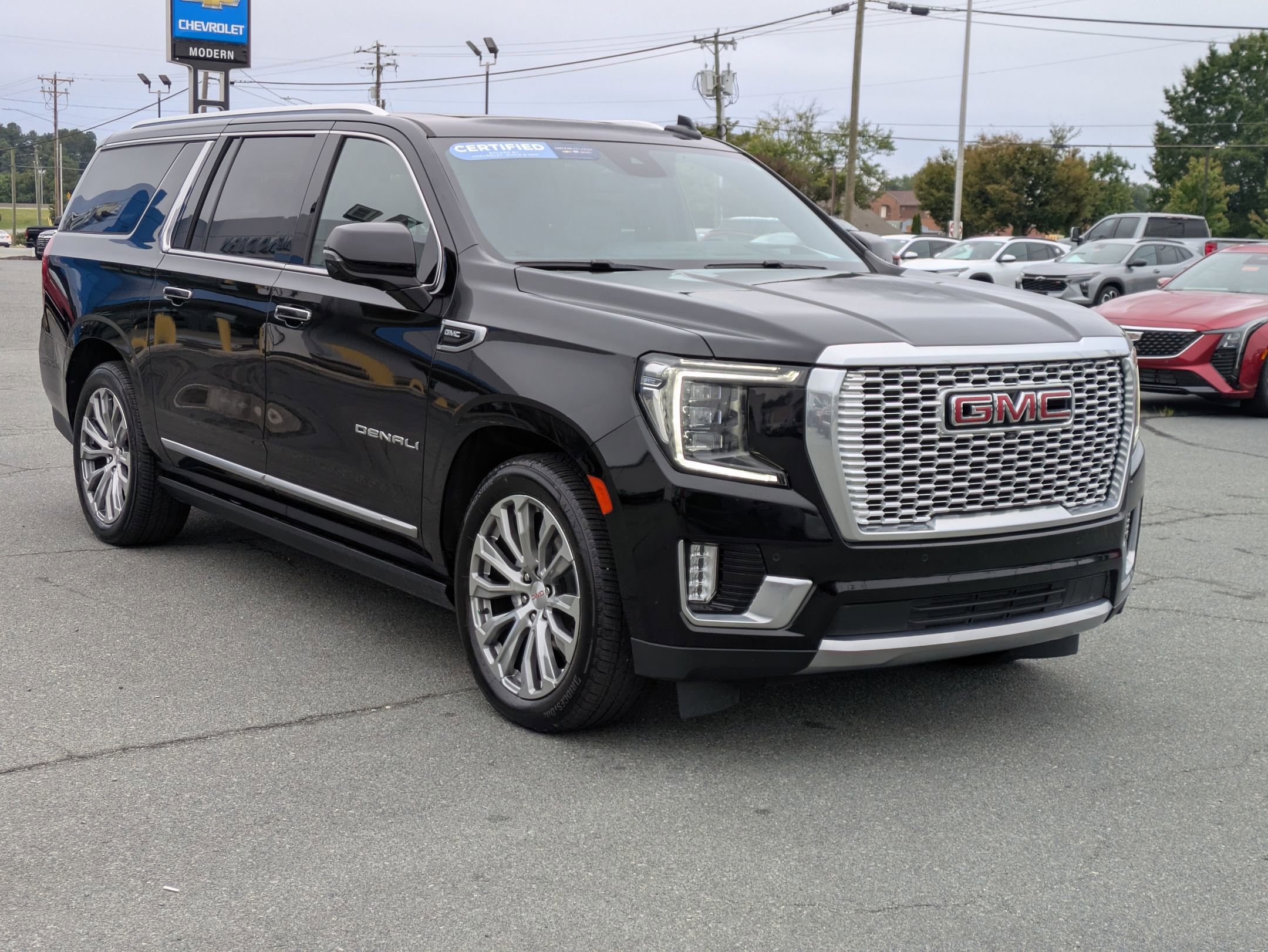 2023 Gmc Yukon XL Denali photo 3