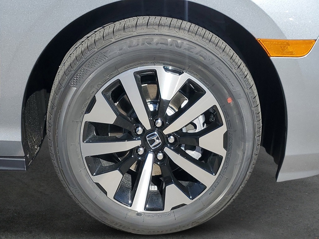2026 Honda Odyssey EX-L photo 7