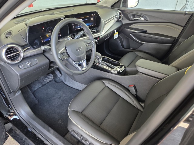 2025 Chevrolet Trax ACTIV photo 11