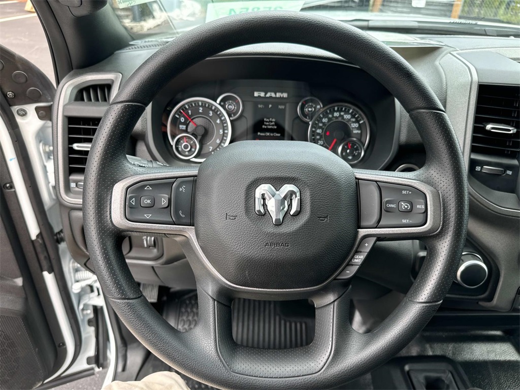 2024 Ram 2500 Tradesman photo 30