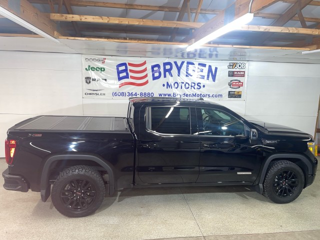 2021 GMC Sierra SLE's photo
