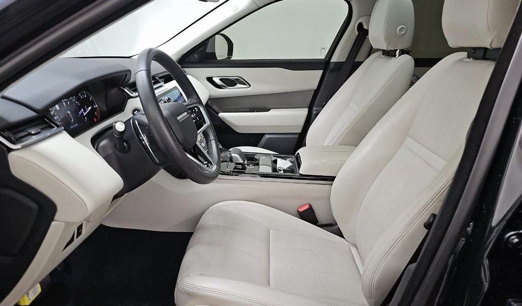 2023 Land Rover Range Rover Velar S photo 2