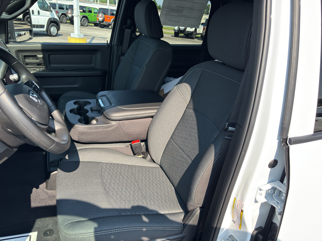 2025 Ram 2500 Tradesman photo 23