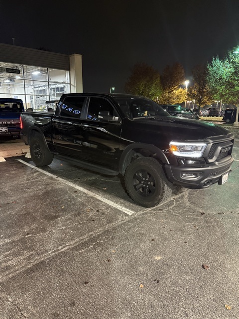 2022 RAM 1500 - Image 14