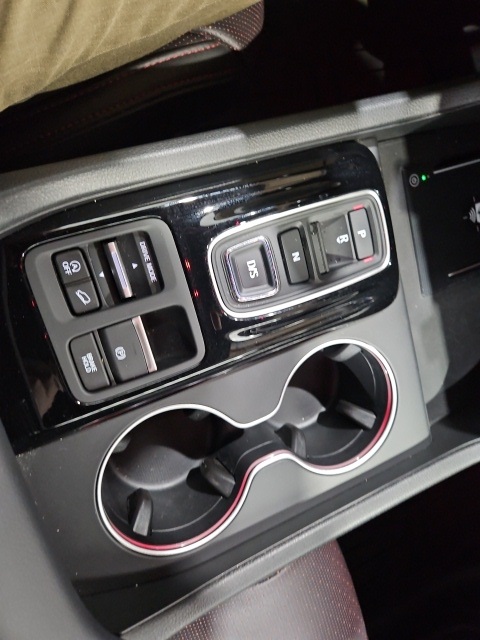 2025 Honda Pilot Black Edition photo 27
