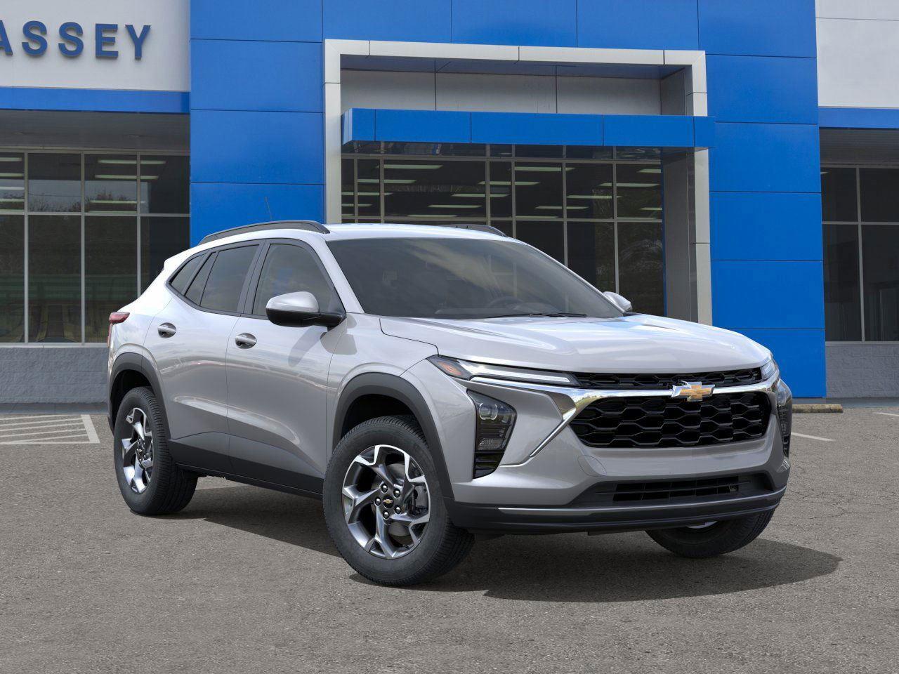 2025 Chevrolet Trax LT photo 2