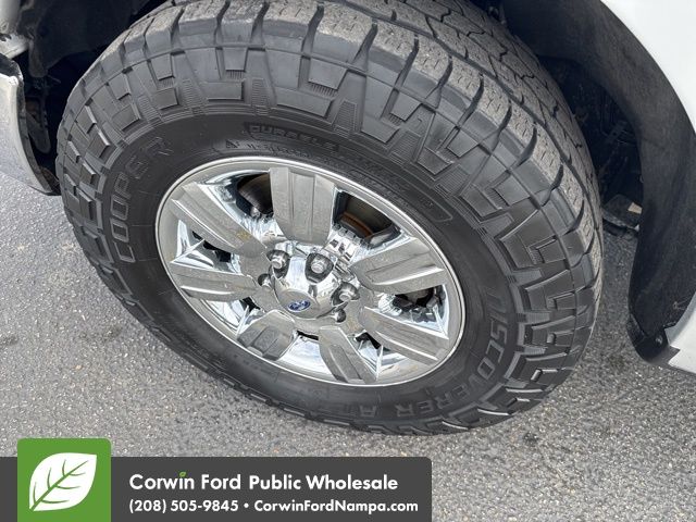 2012 Ford F-150 XLT photo 8